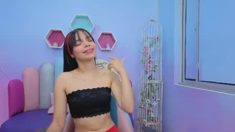 Isaa Skinny  online show from March 29, 2026, 3:39 am