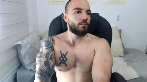 Isaac carter online show from September 30, 2025, 11:26 am