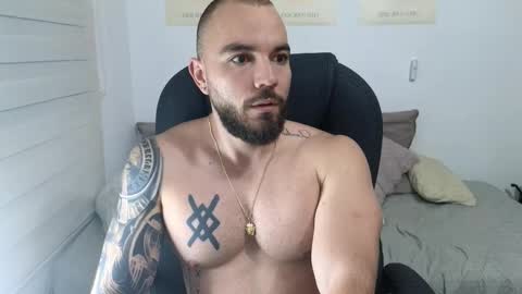 Isaac carter online show from October 15, 2025, 11:10 am