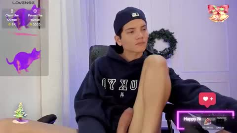 isaac online show from December 1, 2025, 11:10 pm