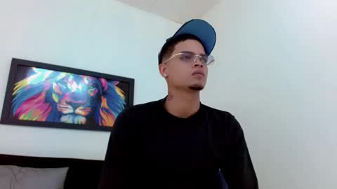 Isaacas online show from November 13, 2025, 11:31 am