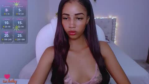 isabel online show from November 19, 2025, 10:21 pm