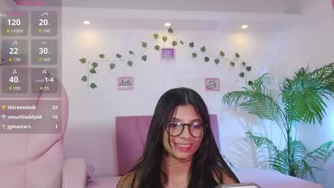 Snapshot of isabel_space chatting on May 8, 2026, 6:57 pm Isabel online show from May 8, 2026, 6:57 pm