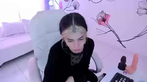 Snapshot of isabela_fiorelli chatting on September 9, 2025, 2:16 pm isabela_fiorelli online show from September 9, 2025, 2:16 pm