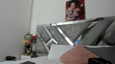 Mommy Isa online show from February 11, 2026, 3:33 am