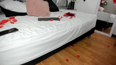 Mommy Isa online show from February 16, 2026, 4:30 am