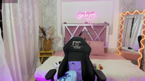 ISABELA  online show from February 10, 2026, 11:36 am