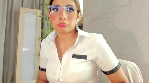 Snapshot of isabelastefano chatting on February 20, 2026, 3:14 am isabelastefano online show from February 20, 2026, 3:14 am