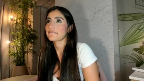 Snapshot of isabelastefano chatting on May 28, 2026, 3:26 am isabelastefano online show from May 28, 2026, 3:26 am