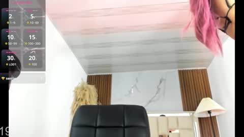 isabella_haddad online show from December 19, 2025, 9:44 pm