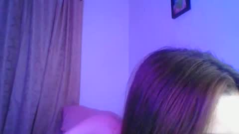 Snapshot of isabella_kitykatt chatting on November 2, 2025, 1:41 am isabella online show from November 2, 2025, 1:41 am