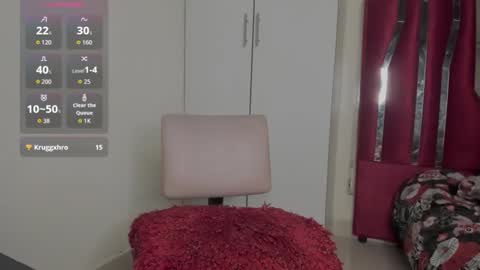 isabella_pearl online show from September 13, 2025, 7:08 am