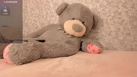 isa  online show from February 12, 2025, 10:59 pm