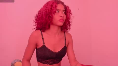 isabella online show from January 12, 2025, 7:21 pm