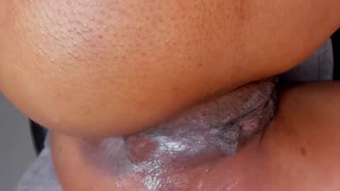 isabella online show from October 11, 2025, 7:34 pm