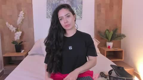 isabella_winkler online show from June 11, 2026, 10:57 am