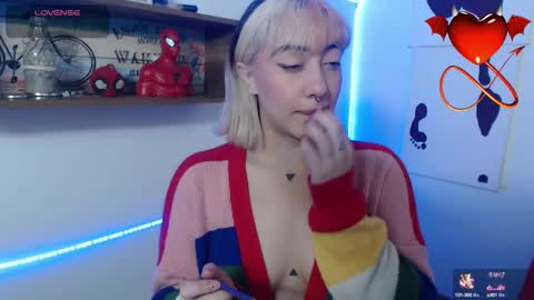 Snapshot of isabellakoff chatting on February 12, 2025, 12:01 pm Tati - online show from February 12, 2025, 12:01 pm