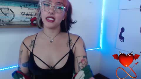 Snapshot of isabellakoff chatting on February 18, 2025, 3:10 pm Tati - online show from February 18, 2025, 3:10 pm