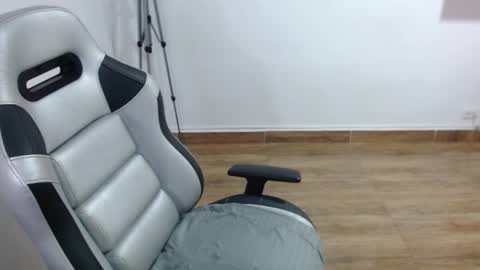 Isa online show from March 27, 2026, 9:53 am