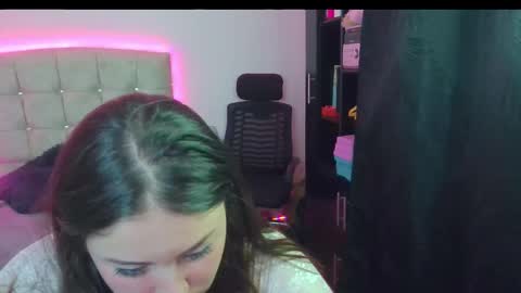 Snapshot of isabellaoverkill chatting on February 7, 2026, 1:42 am Isa Overkill online show from February 7, 2026, 1:42 am