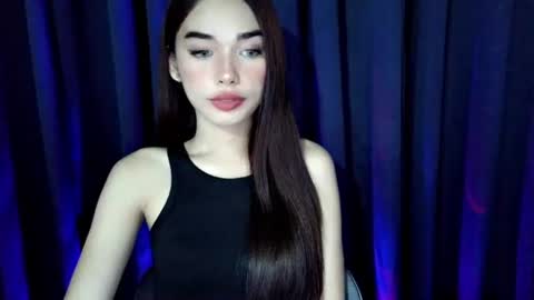 Snapshot of isabelle_willis chatting on June 12, 2026, 5:17 am Isabelle online show from June 12, 2026, 5:17 am