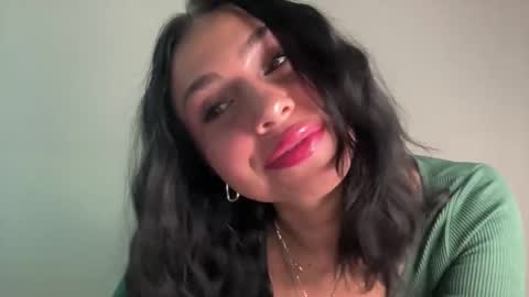 isabellekinsley online show from November 8, 2025, 12:00 am