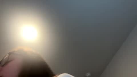 isabellenoela online show from January 10, 2025, 7:11 pm