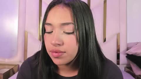 isabellrodriguez18 online show from March 25, 2026, 3:34 am