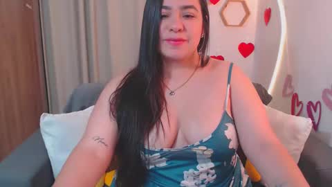 Snapshot of isabum_ chatting on February 19, 2026, 4:03 pm Isa online show from February 19, 2026, 4:03 pm