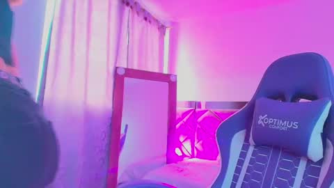 ISABELLA online show from April 9, 2026, 7:30 pm