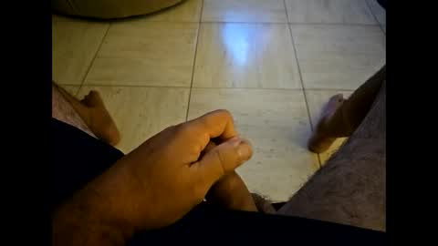 Carlos online show from November 28, 2025, 10:40 am