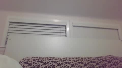 Snapshot of iseestarz420 chatting on January 6, 2025, 3:20 am Iseestarz420 online show from January 6, 2025, 3:20 am