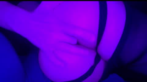 ishtarea online show from February 21, 2025, 4:07 am