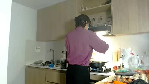 Isidro online show from November 20, 2025, 3:07 am