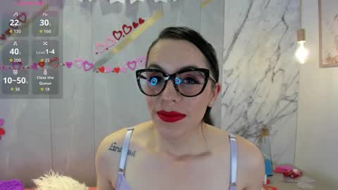 Isis Noir online show from February 7, 2026, 7:39 pm