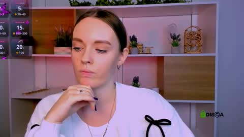 Snapshot of isla_dior chatting on November 8, 2025, 8:03 am isla_dior online show from November 8, 2025, 8:03 am