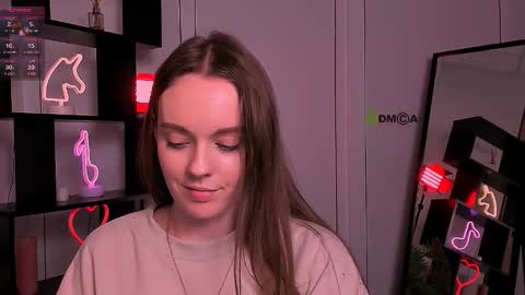 Snapshot of isla_dior chatting on November 10, 2025, 4:28 pm isla_dior online show from November 10, 2025, 4:28 pm