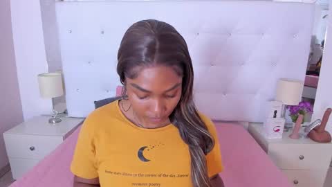 Snapshot of isla_scott chatting on February 18, 2026, 11:28 am Vanessa online show from February 18, 2026, 11:28 am