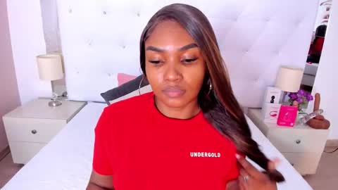 Snapshot of isla_scott chatting on February 26, 2026, 11:20 am Vanessa online show from February 26, 2026, 11:20 am