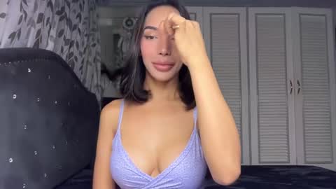 Snapshot of islabelle_ chatting on July 10, 2026, 2:16 am isla online show from July 10, 2026, 2:16 am