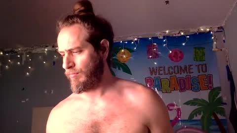 Snapshot of islanddudehawaii chatting on March 12, 2025, 12:20 am IslandDudeHawaii online show from March 12, 2025, 12:20 am