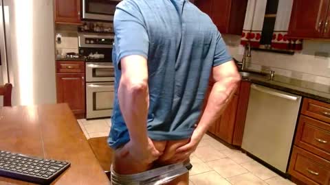 Jim online show from October 20, 2025, 10:43 pm