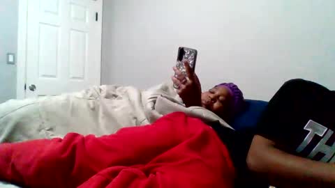 islandmaker online show from November 11, 2025, 6:35 am