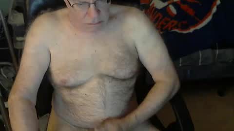 islesman22 online show from September 13, 2025, 9:20 am