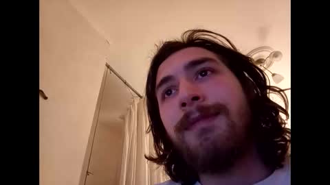 Snapshot of isnuiu chatting on January 9, 2026, 4:10 pm GayOrgy online show from January 9, 2026, 4:10 pm