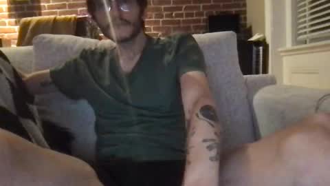 Snapshot of isocialmedia chatting on January 8, 2026, 11:12 am isocialmedia online show from January 8, 2026, 11:12 am