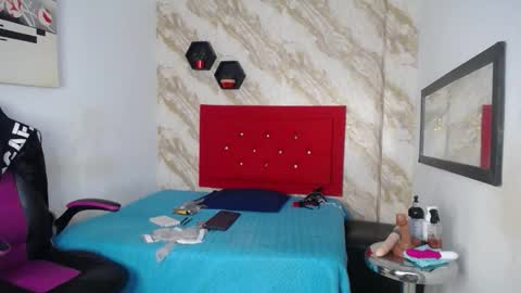 issa online show from January 11, 2026, 12:43 pm