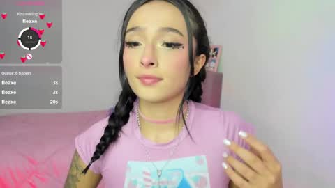Snapshot of issa_garcia chatting on March 3, 2025, 7:28 pm I S S A B E L A Igissaa ax Xlittleissa online show from March 3, 2025, 7:28 pm