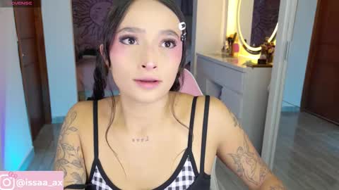 Snapshot of issa_garcia chatting on February 20, 2026, 11:22 am I S S A B E L A Igissaa ax Xlittleissa online show from February 20, 2026, 11:22 am