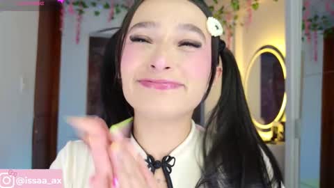 Snapshot of issa_garcia chatting on March 2, 2026, 10:05 pm I S S A B E L A Igissaa ax Xlittleissa online show from March 2, 2026, 10:05 pm